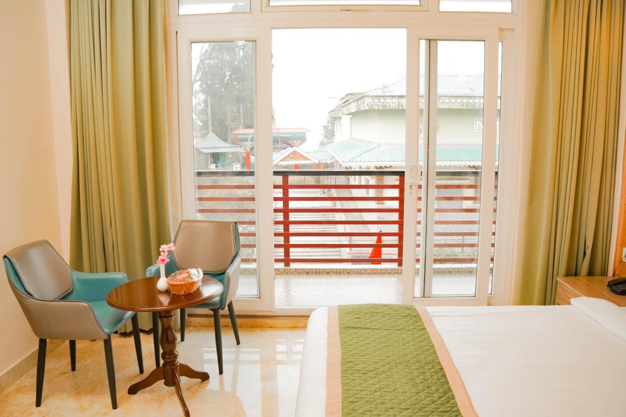 Hotel Maenamla By Kava Namchi ภายนอก รูปภาพ