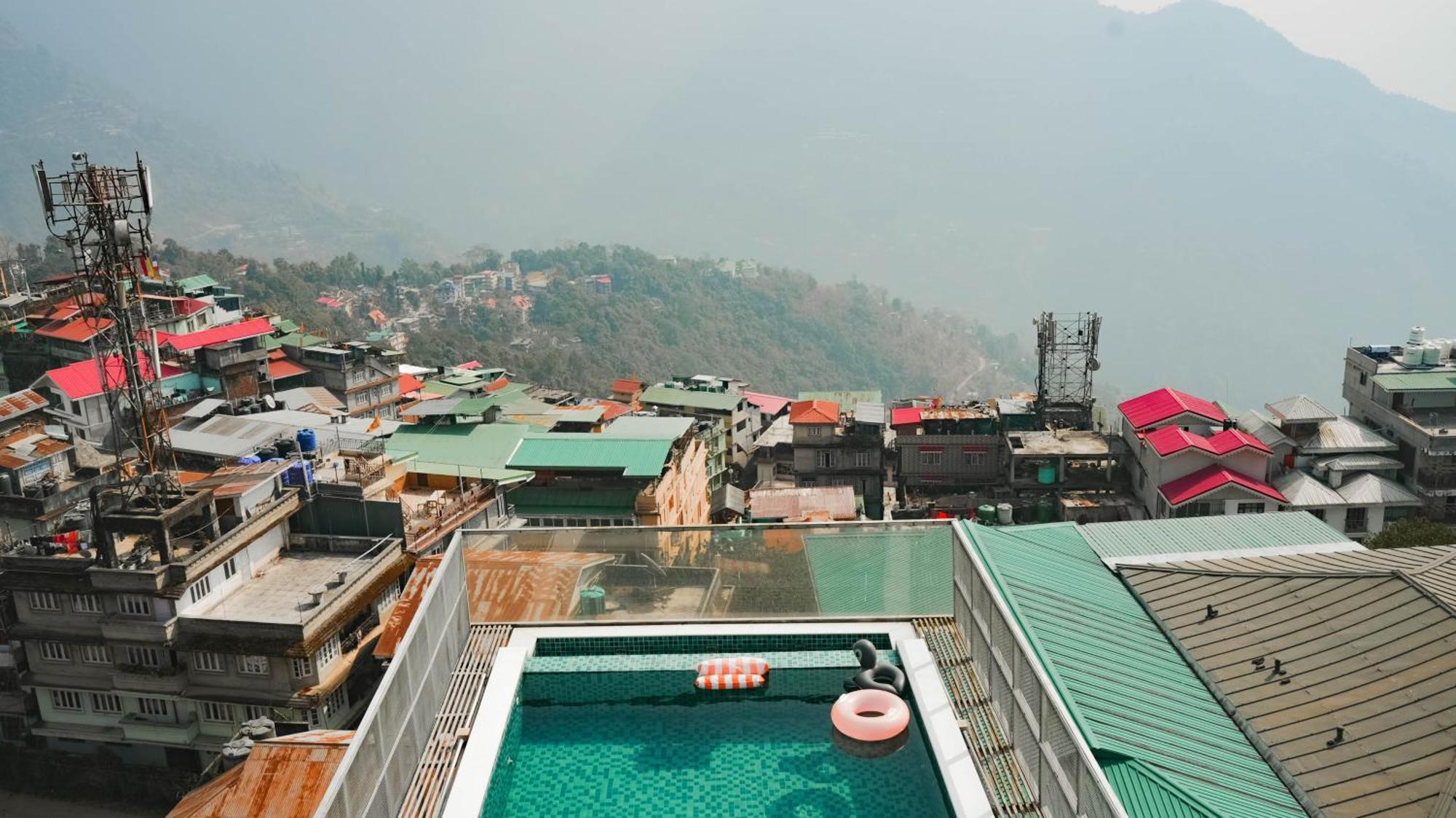 Hotel Maenamla By Kava Namchi ภายนอก รูปภาพ
